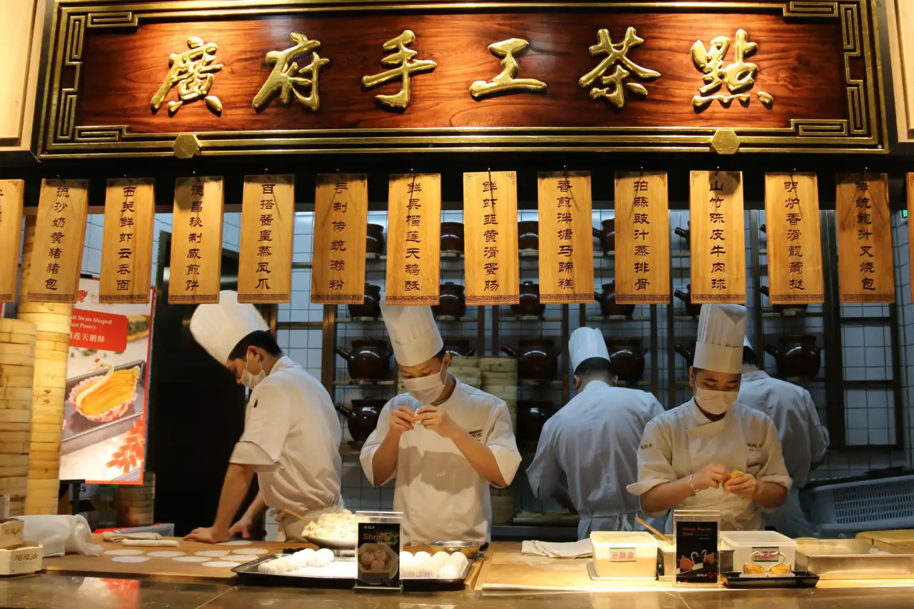 重庆企业食堂承包托管服务内容与标准化执行流程解析正文配图 1